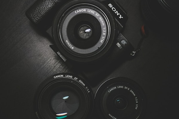 Photo & Video